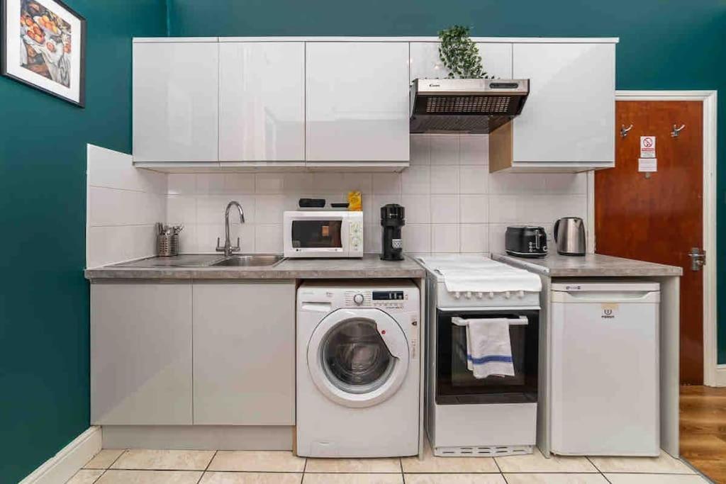 Hyde Park Studio 8 Apartment London Luaran gambar
